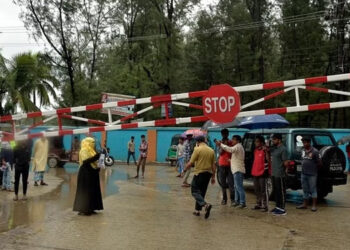 उत्तर पश्चिमी म्यांमार से टकराया चक्रवात मोचा, घरों के उड़े छप्पर, सड़कों पर भरा पानी