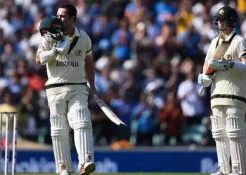 मजबूत स्थिति में ऑस्ट्रेलिया, विकेट के लिए तरस रहा भारत, गेंदबाजों को आज दिखाना होगा दम