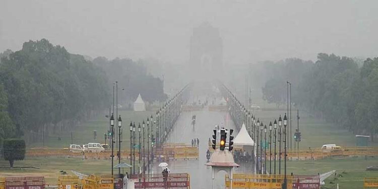 दिल्ली-NCR में मौसम ने ली करवट!