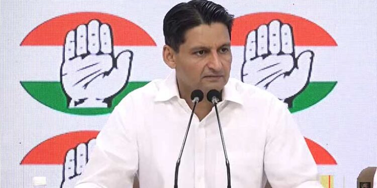 हरियाणा में MSP की मांग कर रहे किसानों पर लाठीचार्ज