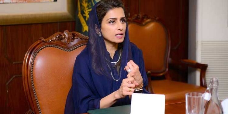 अमेरिका-चीन की लड़ाई में नहीं पड़ना चाहता पाक