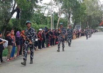 तलवार की धार पर मणिपुर: केंद्र और बीजेपी की सारी कोशिशें नाकाम, अमित शाह का दौरा भी नहीं रोक पा रहा हिंसा