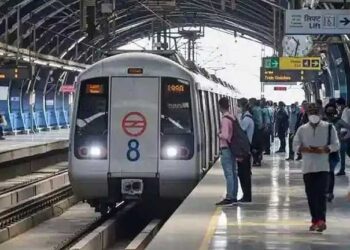 नोएडा: सेक्टर 52 स्टेशन पर मेट्रो के आगे कूदा युवक, मौके पर ही मौत, 15 दिन में आत्महत्या की तीसरी घटना