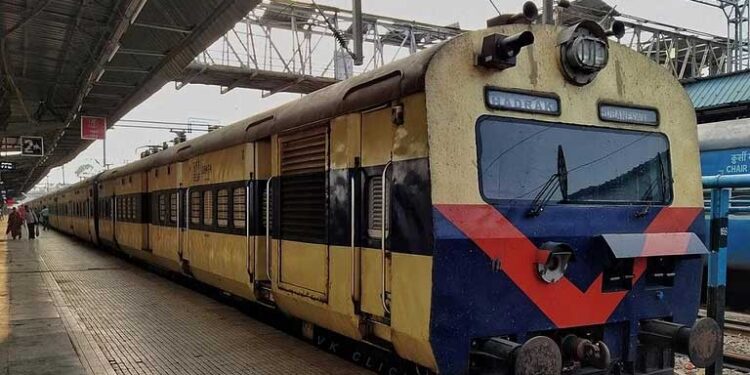 बालासोर में एक और बड़ा ट्रेन हादसा होते-होते बचा