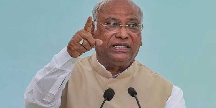 शिवराज सरकार पर बरसे खड़गे