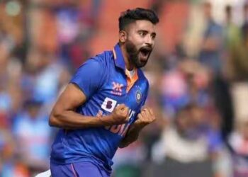 भारतीय तेज गेंदबाज मोहम्मद सिराज को टखने में दर्द की शिकायत