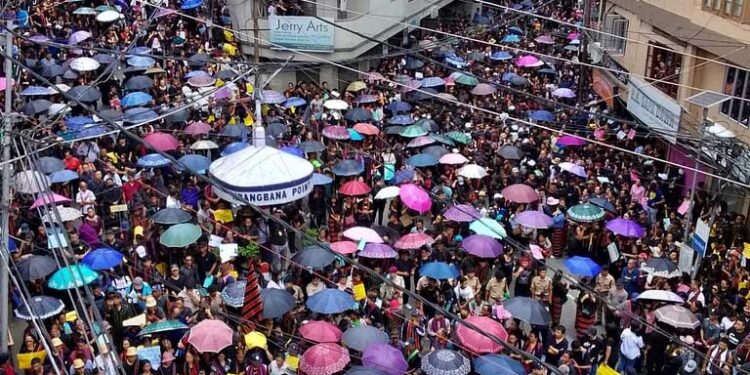 मणिपुर हिंसा के विरुद्ध मिजोरम में ‘एकजुटता मार्च’