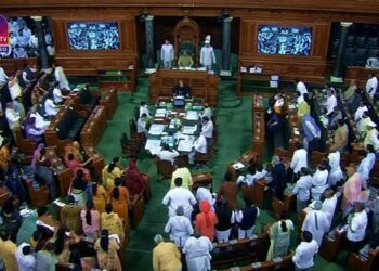 लोकसभा- राज्यसभा की कार्यवाही पूरे दिन के लिए स्थगित