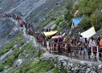 खराब मौसम के चलते रोकी गई अमरनाथ यात्रा