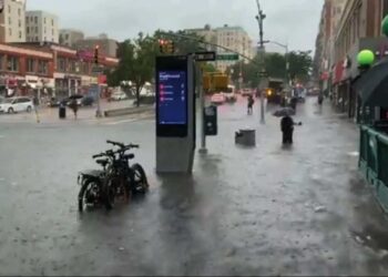 अमेरिका में लगातार बारिश से कई इलाकों में बिगड़े हालात