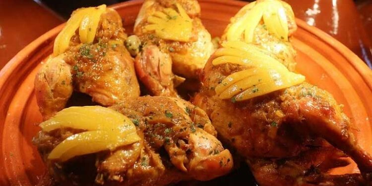 बिहार में शादी समारोह का खाना पड़ा महंगा, 50 लोग पहुंचे अस्पताल