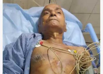 परसा बाजार स्थित सोता चक गांव में  पोते ने  दादा को मारी गोली