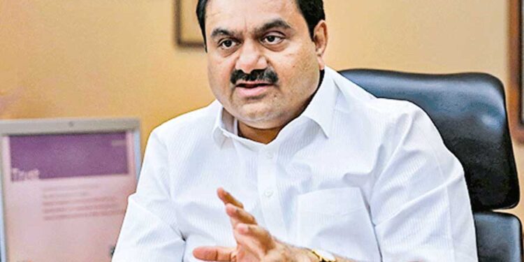 अडानी ग्रुप पर नए खुलासे से  हंगामा