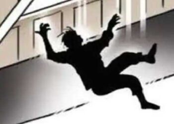 जयपुर में बालकनी से गिरकर बुजुर्ग की मौत