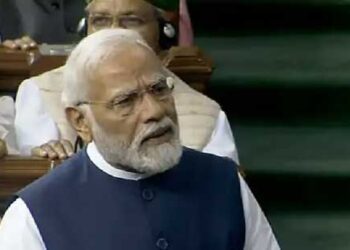 मोदी सरकार के खिलाफ विपक्षी दलों का लाया अविश्वास प्रस्ताव गिर गया