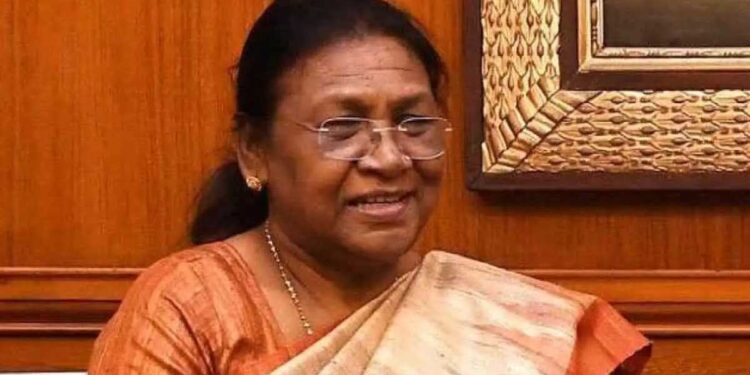 दिल्ली सर्विस बिल समेत 4 बिलों को राष्ट्रपति द्रौपदी मुर्मू ने मंजूरी दे दी