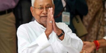 नीतीश कुमार I.N.D.I.A. गठबंधन की बैठक में शामिल होने के लिए मुंबई रवाना