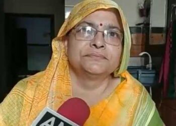 मुजफ्फरनगर जिले के खुब्बापुर गांव में स्थित नेहा पब्लिक स्कूल को बंद करने आदेश