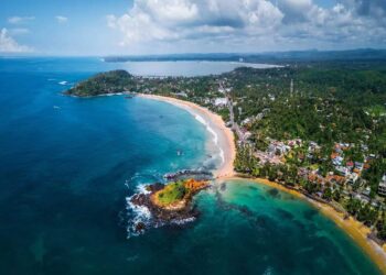 नीदरलैंड ने श्रीलंका से लूटा गया खजाना लौटाया