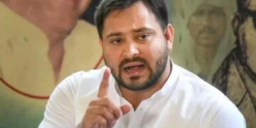 लोकसभा के अंदर लालू परिवार पर बयान सामने आने के बाद तेजस्वी यादव का पलटवार
