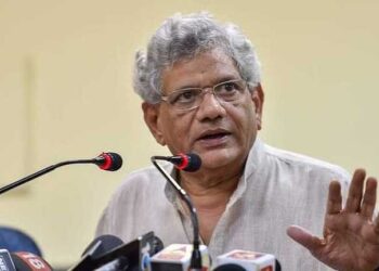 सीताराम येचुरी समेत 4 सीपीआईएम नेता का मणिपुर दौरा