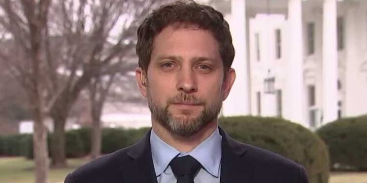   जी 20 शिखर सम्मेलन में शी जिनपिंग की अनुपस्थिति पर स्पष्टीकरण देना बीजिंग सरकार पर निर्भर:अमेरिका