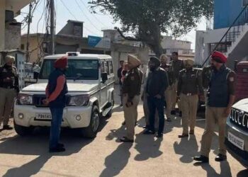खालिस्तानी चरमपंथी लखबीर सिंह संधू उर्फ लांडा के सहयोगियों के परिसरों पर छापेमारी