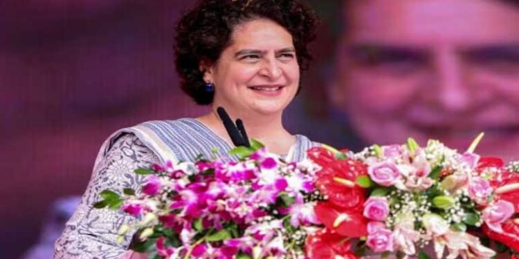  आज असली मुद्दों पर बात नहीं हो रही है-प्रियंका