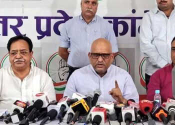 यूपी कांग्रेस प्रमुख ने केंद्रीय मंत्री के घर हुई हत्या पर BJP को घेरा