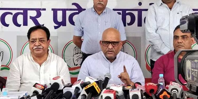यूपी कांग्रेस प्रमुख ने केंद्रीय मंत्री के घर हुई हत्या पर BJP को घेरा