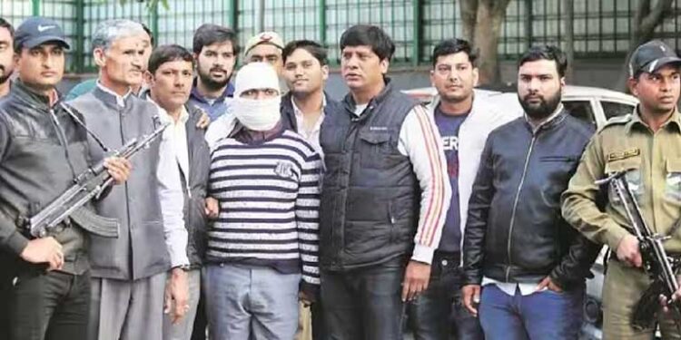 दिल्ली हाईकोर्ट ने आरिज की मौत की सजा को उम्रकैद में बदला