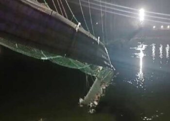 मोरबी पुल हादसे पर SIT ने सौंपी 5000 पेज की रिपोर्ट