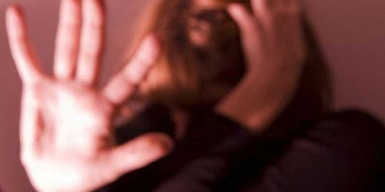 उत्तर प्रदेश फिर शर्मसार! दिव्यांग नाबालिग दलित लकड़ी से गैंगरेप