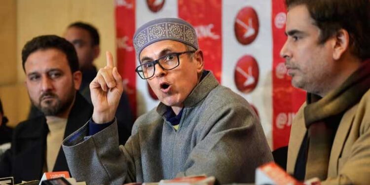 BJP को जम्मू-कश्मीर में चुनाव कराने की दी चुनौती