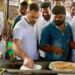 तेलंगाना में राहुल गांधी ने बनाया डोसा