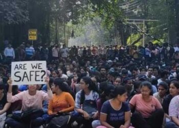 बीएचयू परिसर में गनप्वाइंट पर छात्रा से छेड़खानी