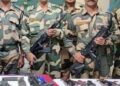 भारत-पाकिस्तान सीमा के पास खेतों से एक एके-47 असॉल्ट राइफल, दो मैगजीन और 40 कारतूस बरामद