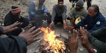 मौसम विभाग ने जारी किया रेड अलर्ट