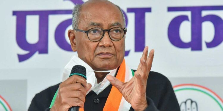 हिंदुओं के मार्गदर्शक शंकराचार्य या चंपत राय ?