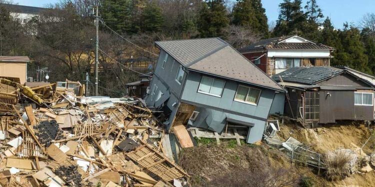 जापान में भूकंप से मरने वालों का आंकड़ा बढ़ा