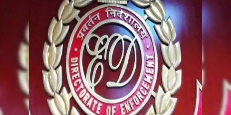 नौकरी के बदले जमीन घोटाले में चार्जशीट दाखिल