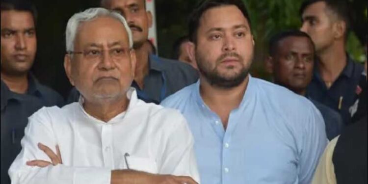 बिहार में सियासी हलचल के बीच कई आईएएस अधिकारियों का तबादला