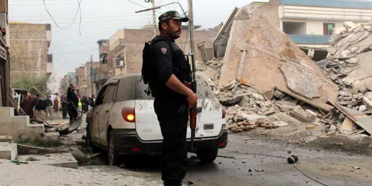 पाकिस्तान में फिर आतंकी हमला!