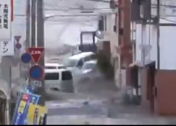 जापान में भूकंप के झटकों से मची तबाही