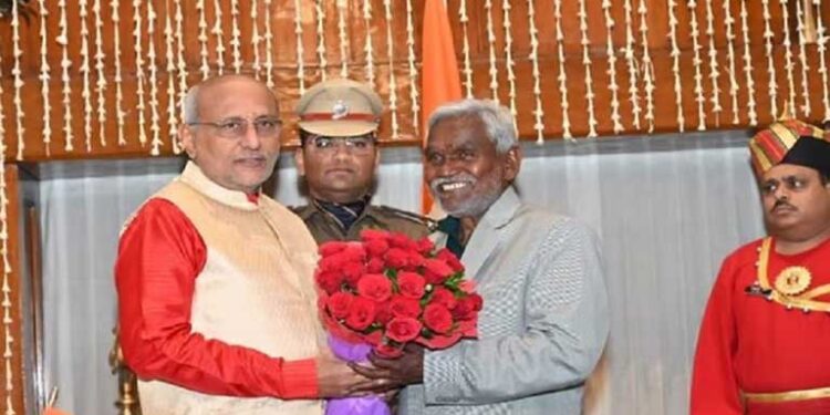 झारखंड में चंपई सोरेन सरकार में शामिल हुए 8 नए मंत्री