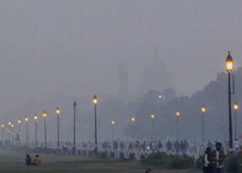दिल्ली फिर बनी दूनिया की सबसे प्रदूषित राजधानी