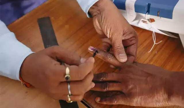 बिहार में सभी सात चरणों में चुनाव