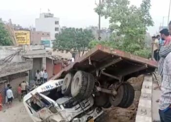 गाजियाबाद में भीषण सड़क हादसा