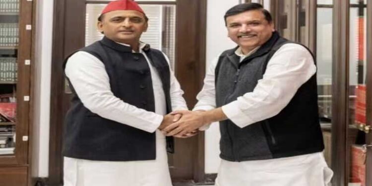 अखिलेश यादव से आप सांसद संजय सिंह की मुलाकात