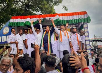 इंडिया गठबंधन केंद्र में बनाएगी सरकार, कांग्रेस नेता शिवकुमार का दावा